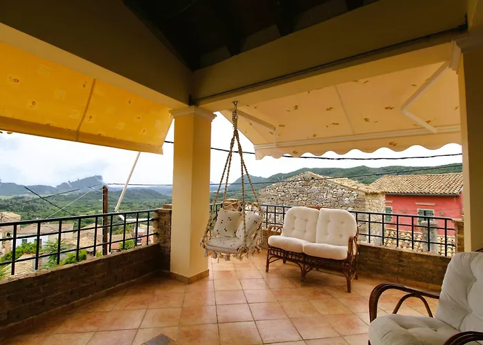 Corfu Ariandi Stone House Tatil Evi Giannádes